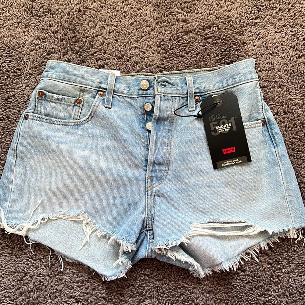 Levi’s 501 shorts